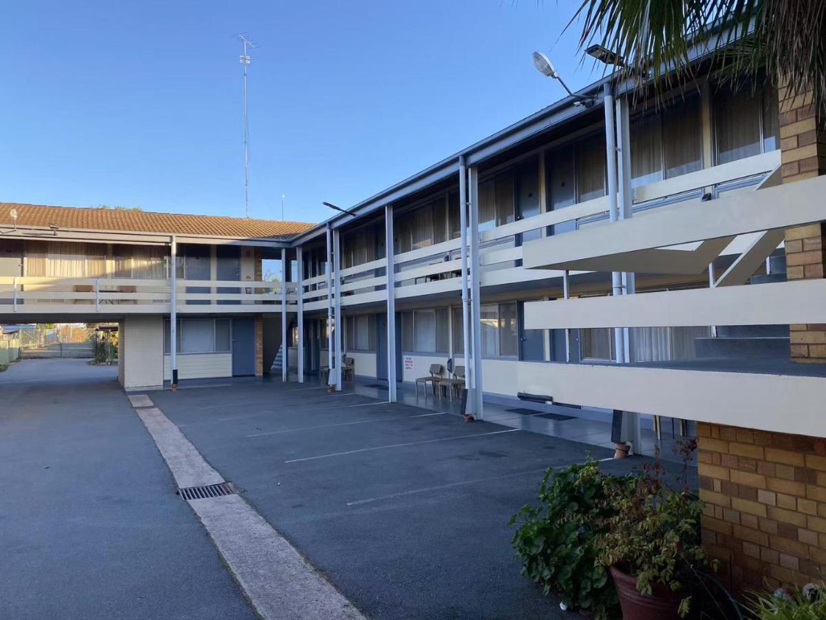 Gateway Motor Inn Narrandera Εξωτερικό φωτογραφία
