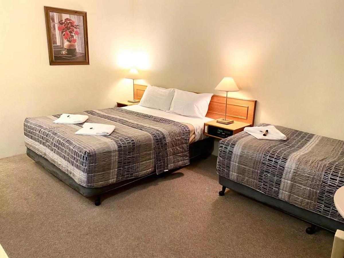 Gateway Motor Inn Narrandera Εξωτερικό φωτογραφία