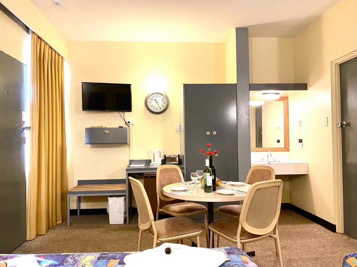 Gateway Motor Inn Narrandera Εξωτερικό φωτογραφία